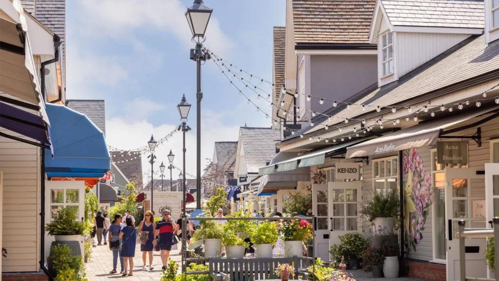 How Bicester Village Continues To Be A Must-Do Activity In Every London Itinerary