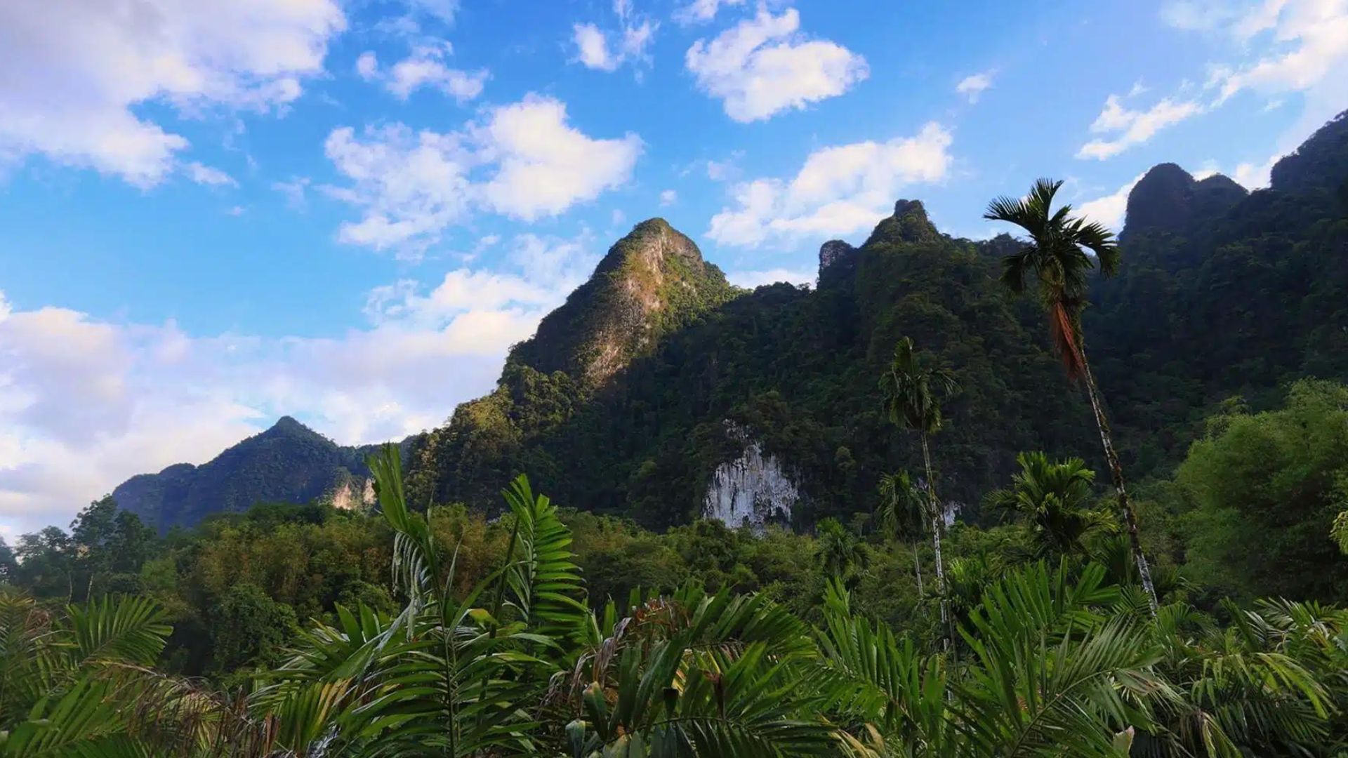 national parks in thailand
