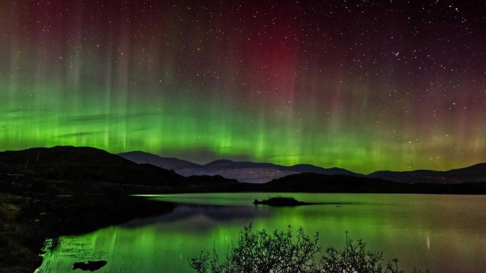 Scotland Makes For The Most Affordable Northern Lights Viewing Spot