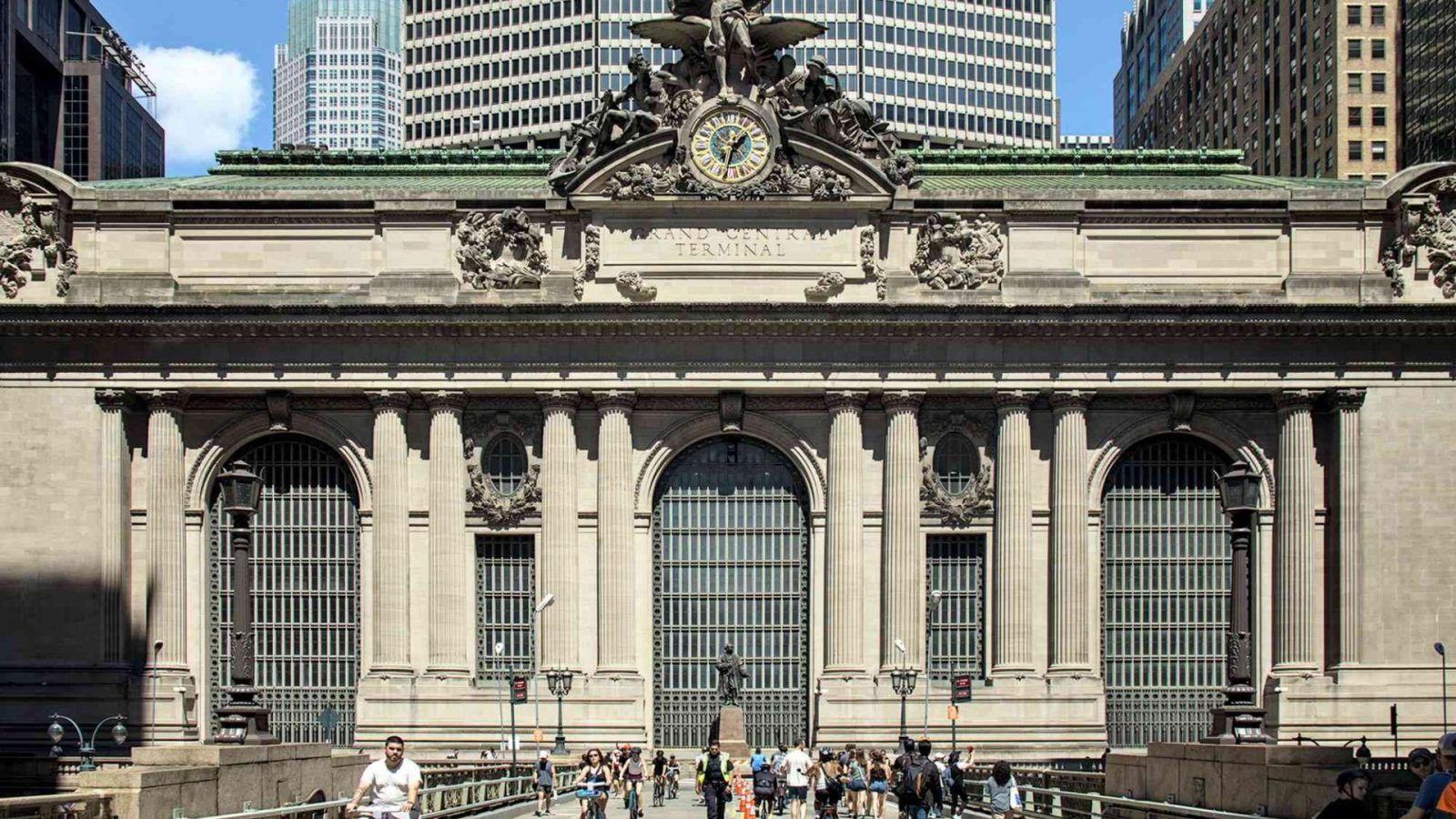 Grand Central Madison Terminal: Award-Winning Design and Functionality in NYC
