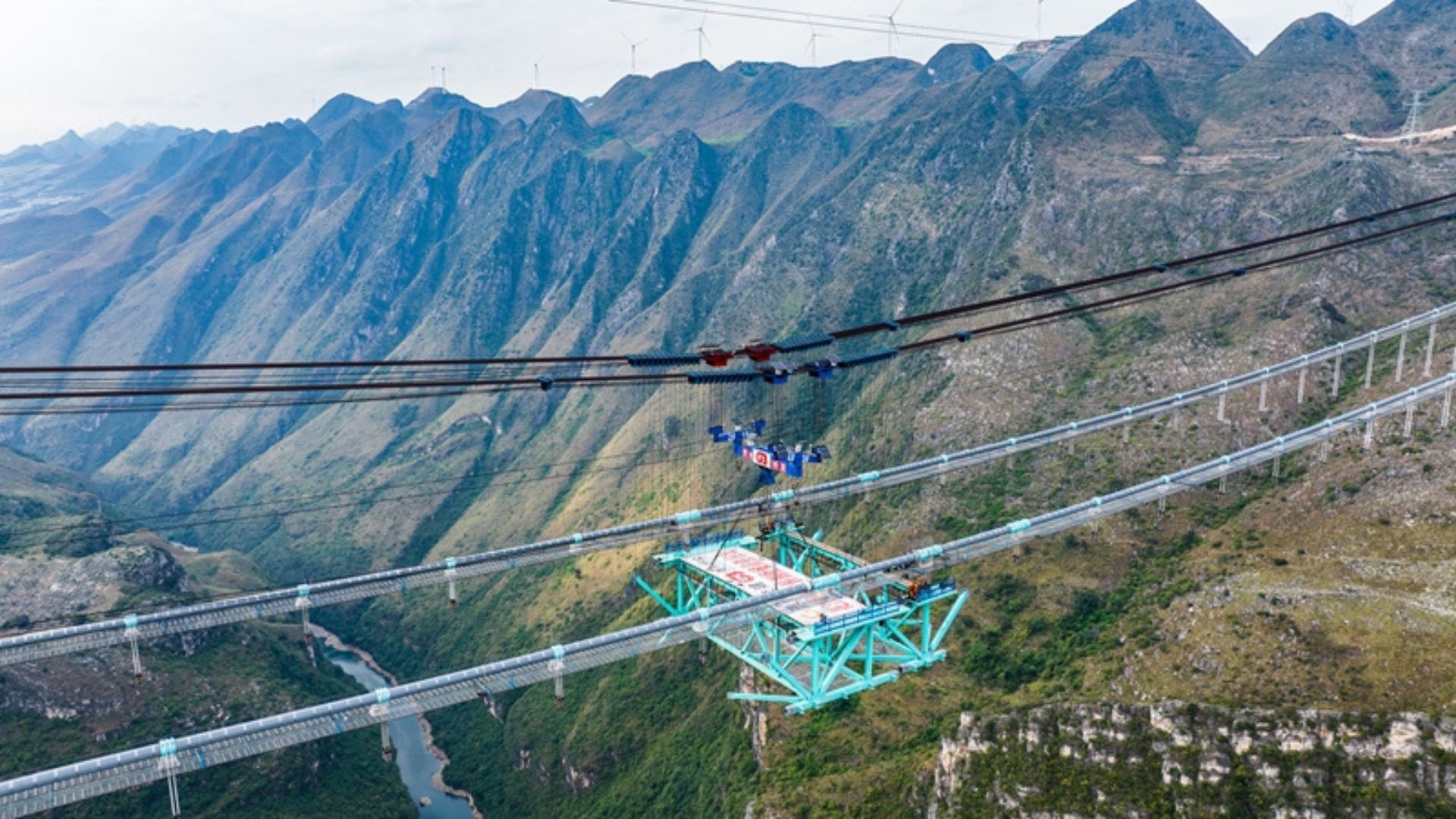 Huajiang Grand Canyon Bridge: World's Tallest Structure To