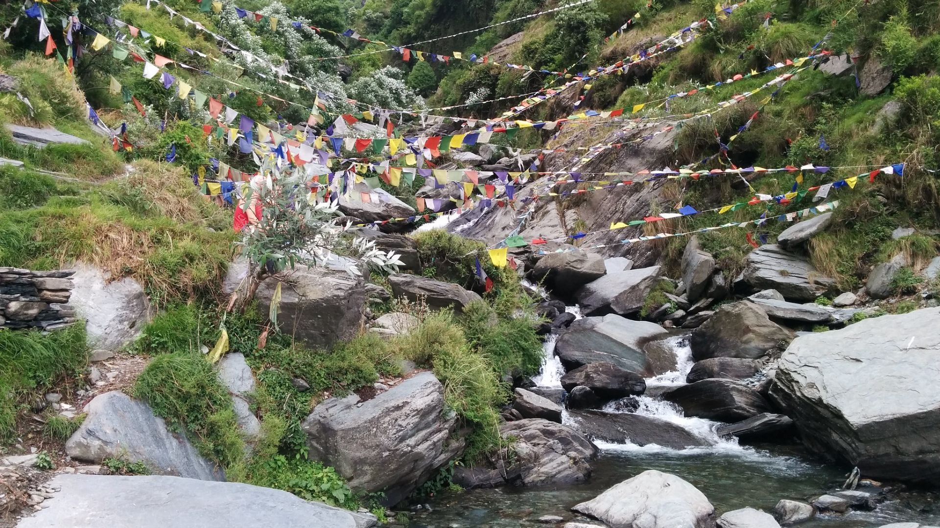 Bhagsu Waterfalls, McLeodganj | Image credit: Aleksandr Zykov/Flickr