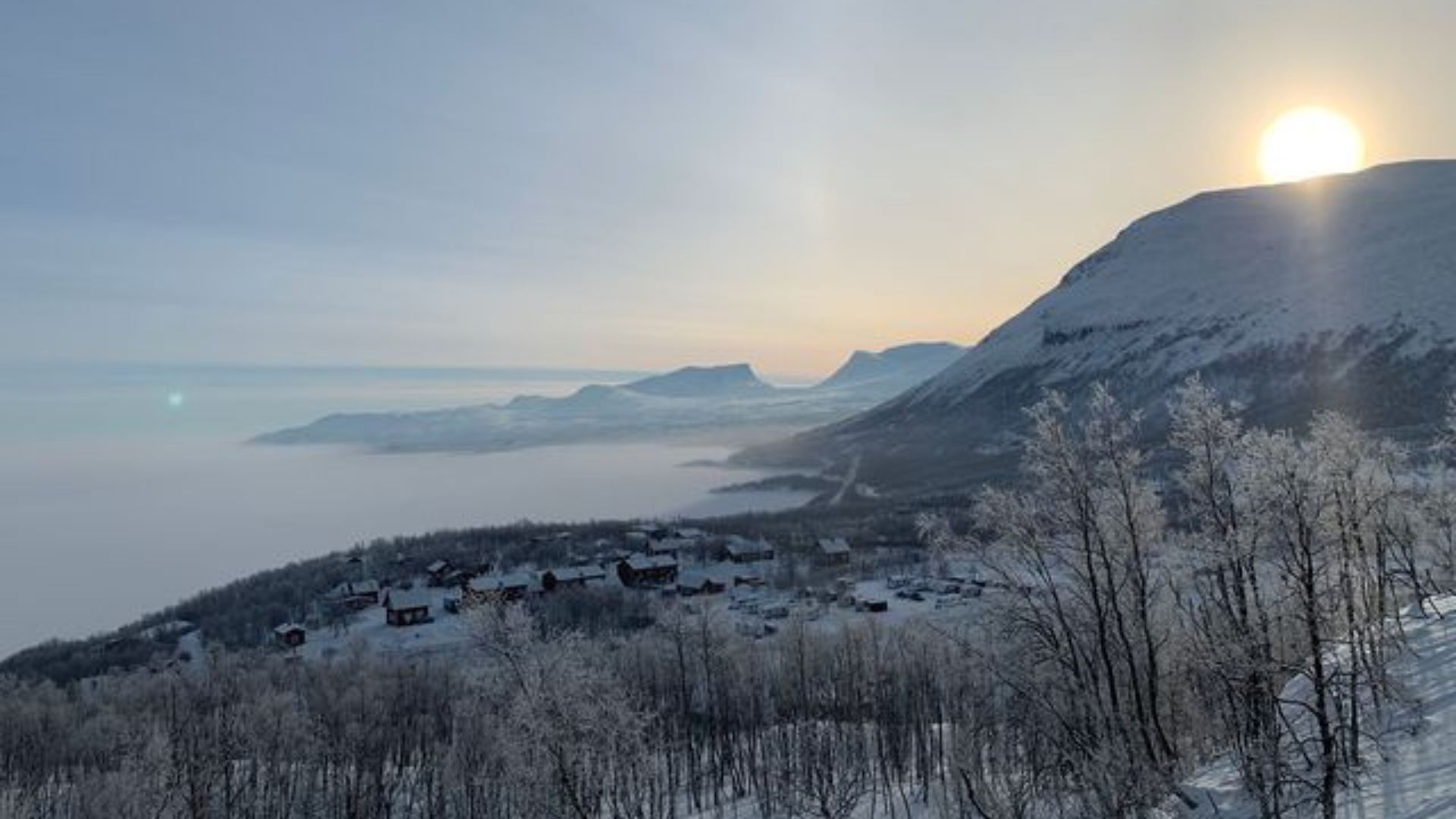 You Can See The Northern Lights In Abisko During This Train Journey