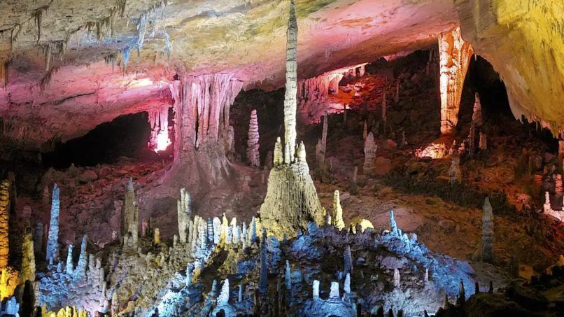 zhangjiajie guide things to do when to go Yellow Dragon Cave