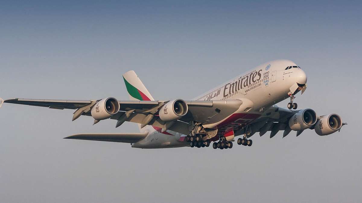 Emirates To Accept Crypto Payments For Flight Bookings