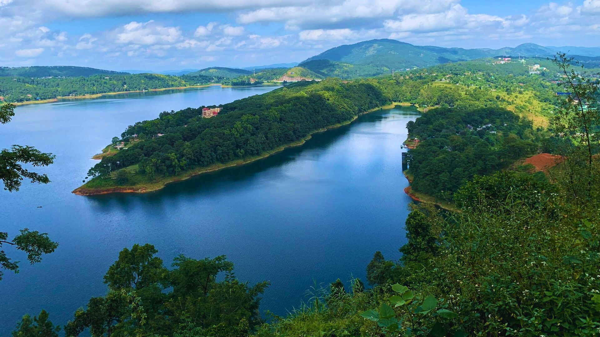 Shillong misty hills Meghalaya