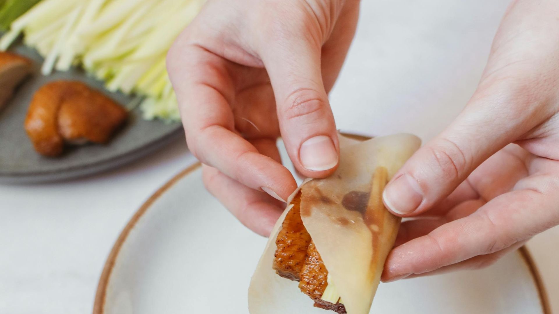 Best Peking duck in Hong Kong Mott 32 chef lee man sing