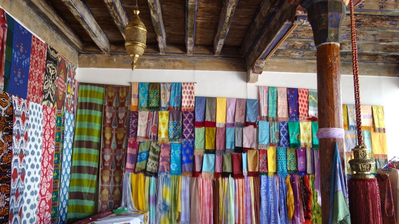 Uzbek Textiles & The Silk Road: A Journey Through Motifs And Memory