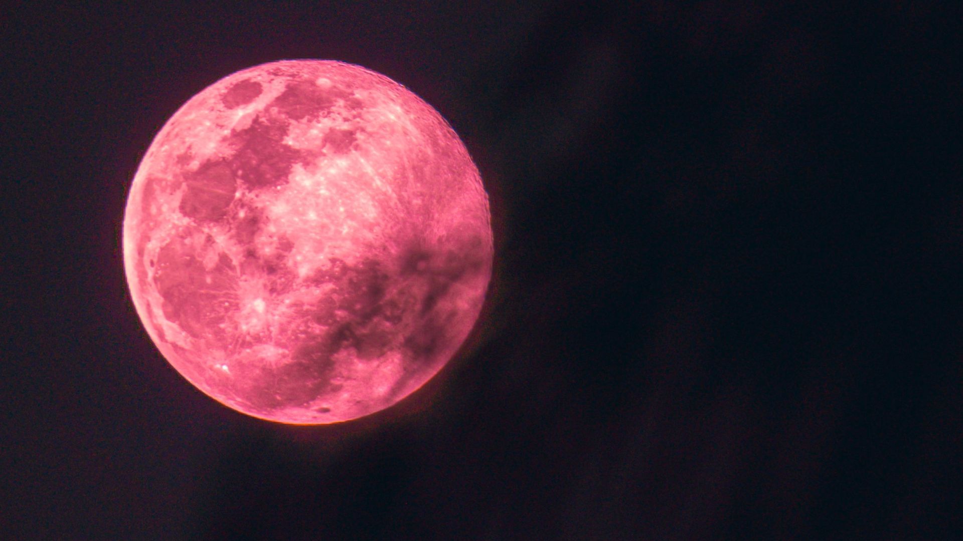 April Has 9 Rare Night Sky Wonders That You Should Check Out
