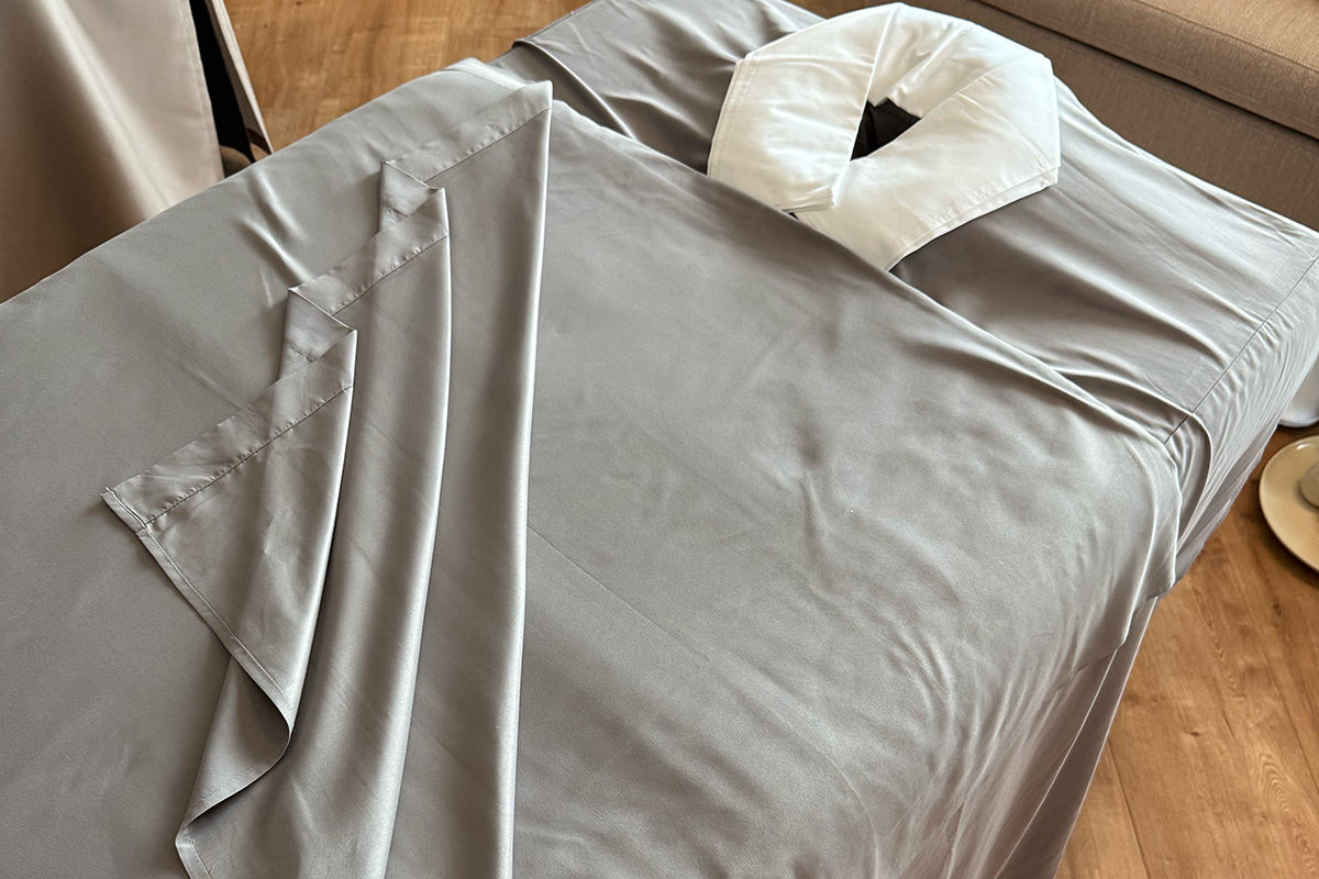 Micro-fiber sheets | Sara Naumann