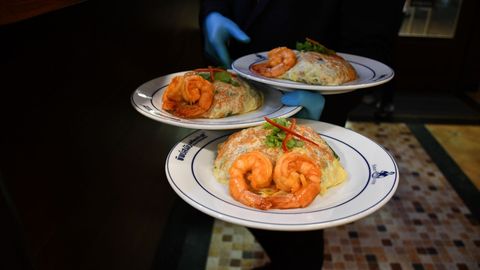 My Seafood-Obsessed Family Can't Get Enough Of These Bangkok Restaurants