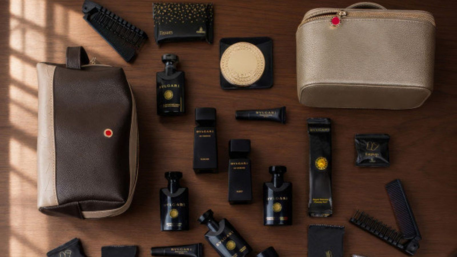 J*U様 Emirates First Class アメニティセット Emirates Amenity Kits: Curated Bulgari Products Await Passengers
