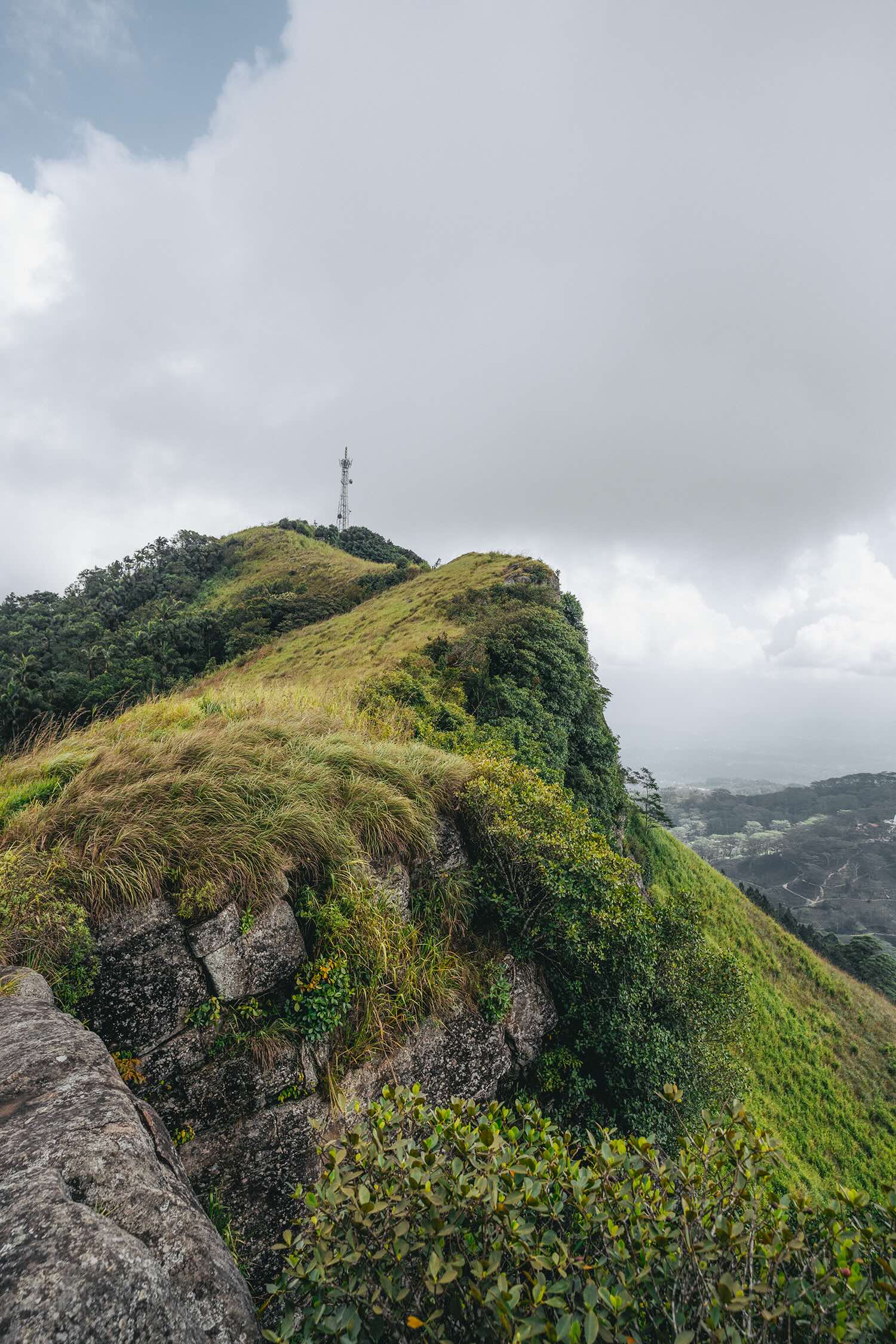 The trek to Hanthana