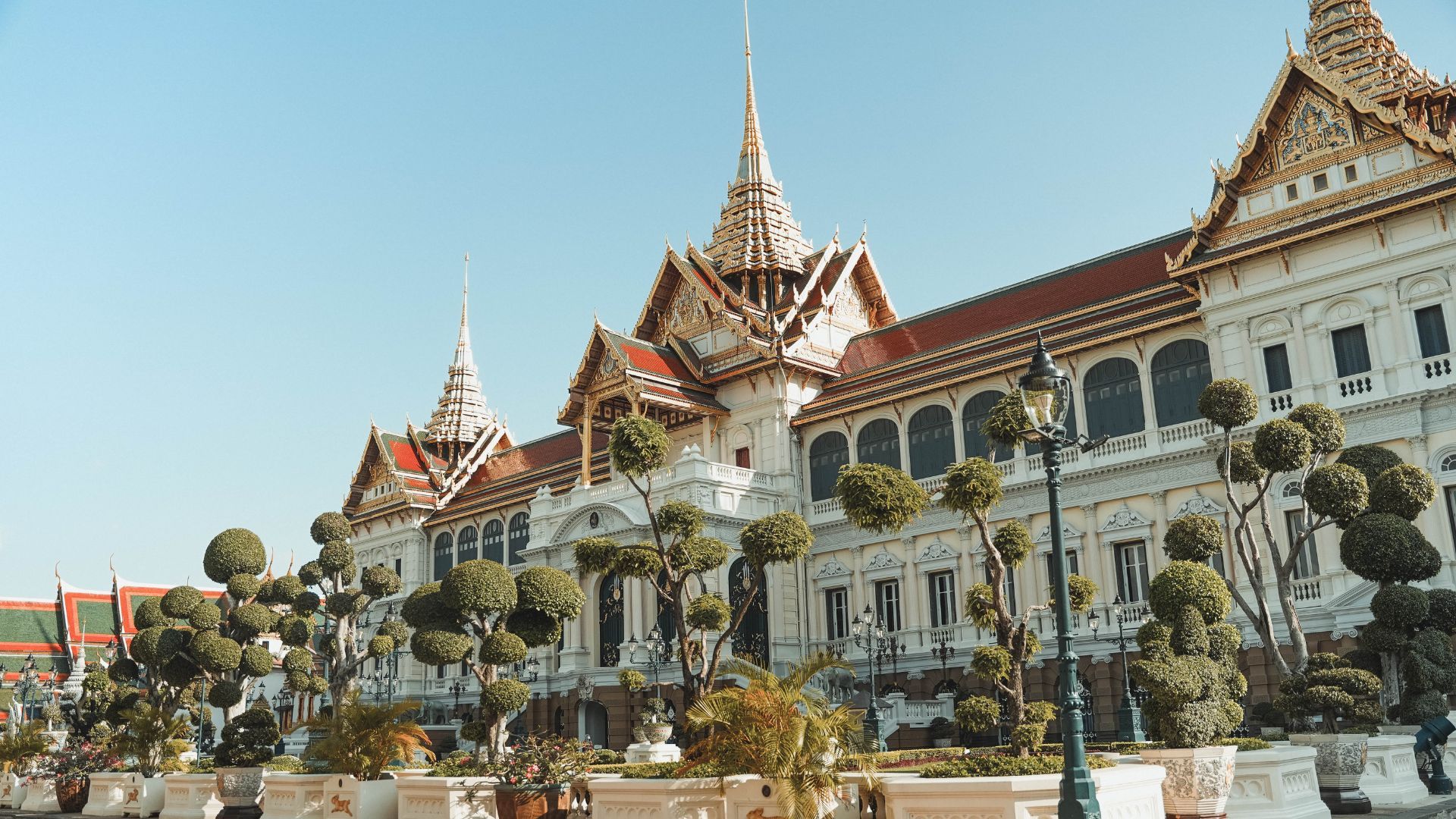The Grand Palace - Places to visit in Bangkok