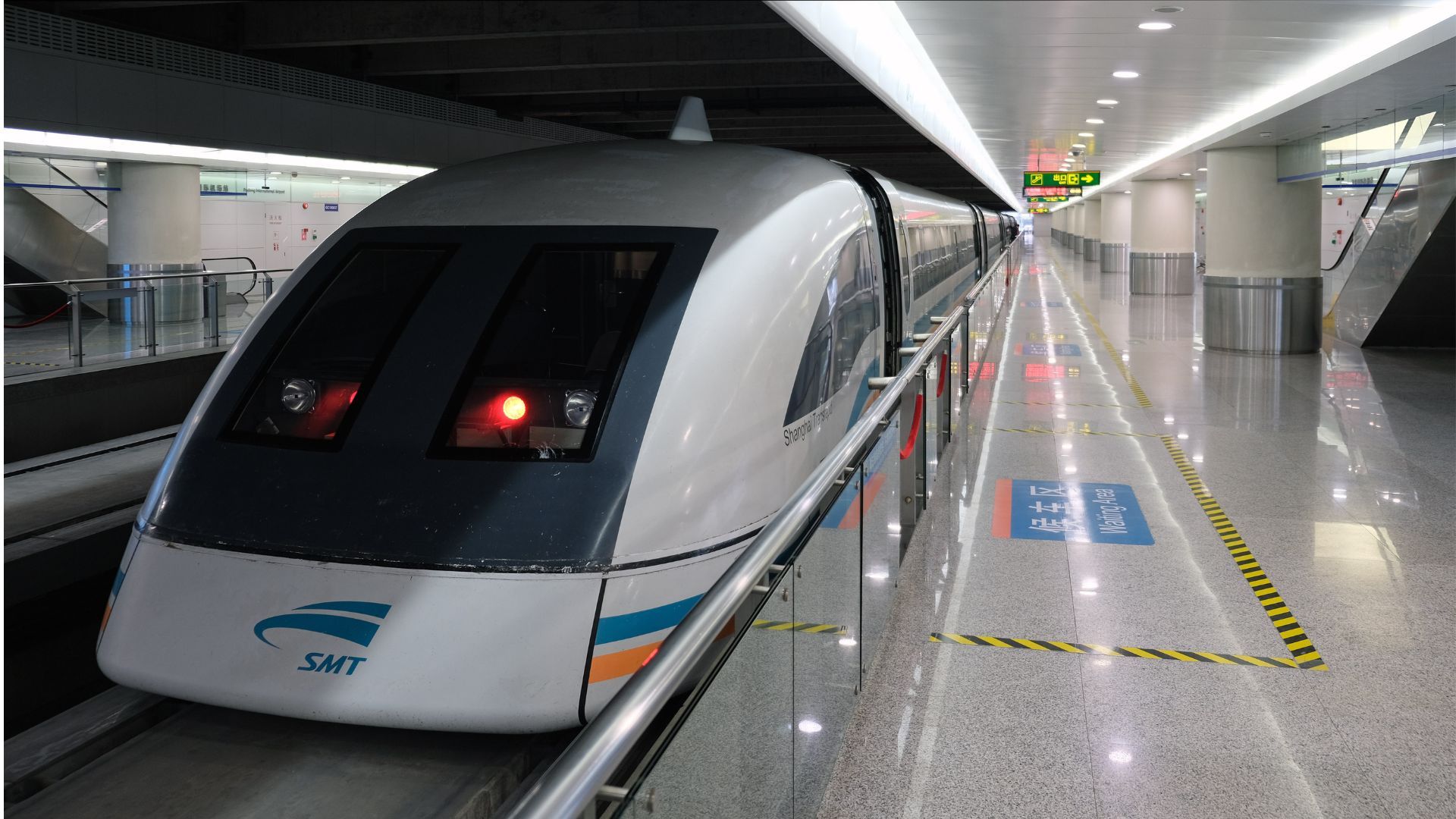 Maglev train