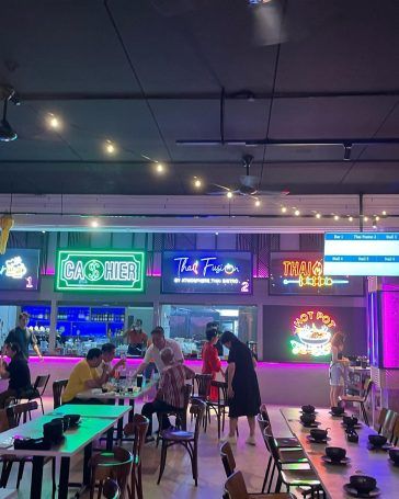 Viewdee Thai Bistro and Bar