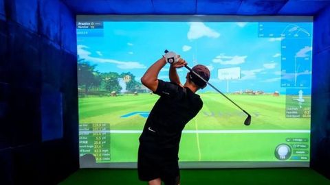 Ace Your Swing At These Best Indoor Golf Courses In Singapore Today