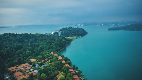 Visit These Stunning Attractions In Sentosa For A Memorable Trip