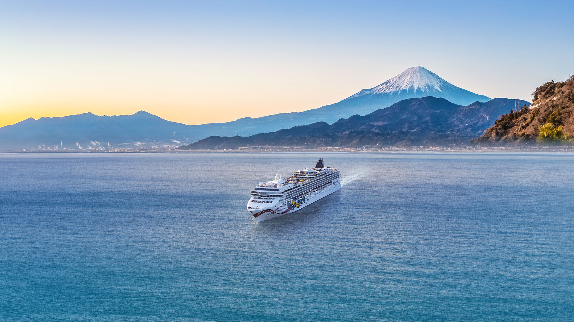 Norwegian Jewel Returns to Sailing in Asia with Portrich Itineraries