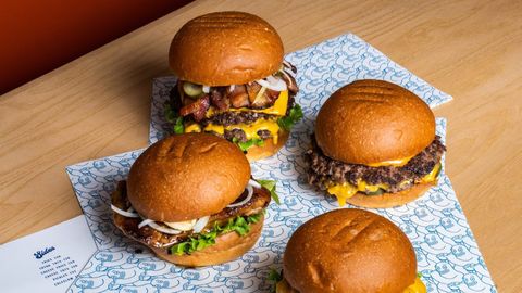 Honbo Singapore Offers Burgers In Their Most Undaulterated Form