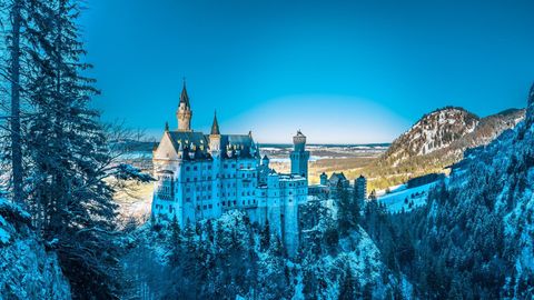 ETIAS, Europe's Travel Document For Visa-Exempt Countries, Will Now Launch In 2025