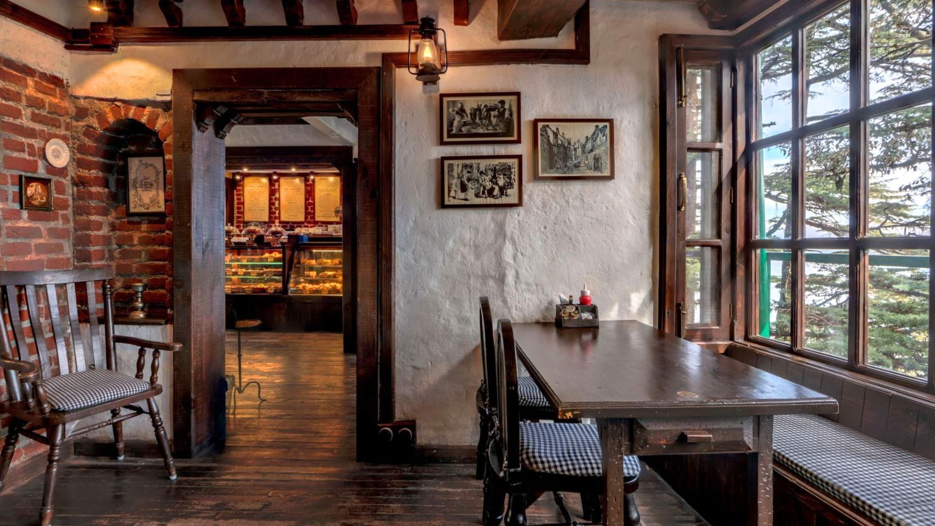 Landour Bakehouse, Mussoorie