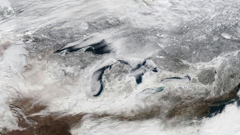 Winter Storm Devin Triggers Massive Travel Disruptions Across The US