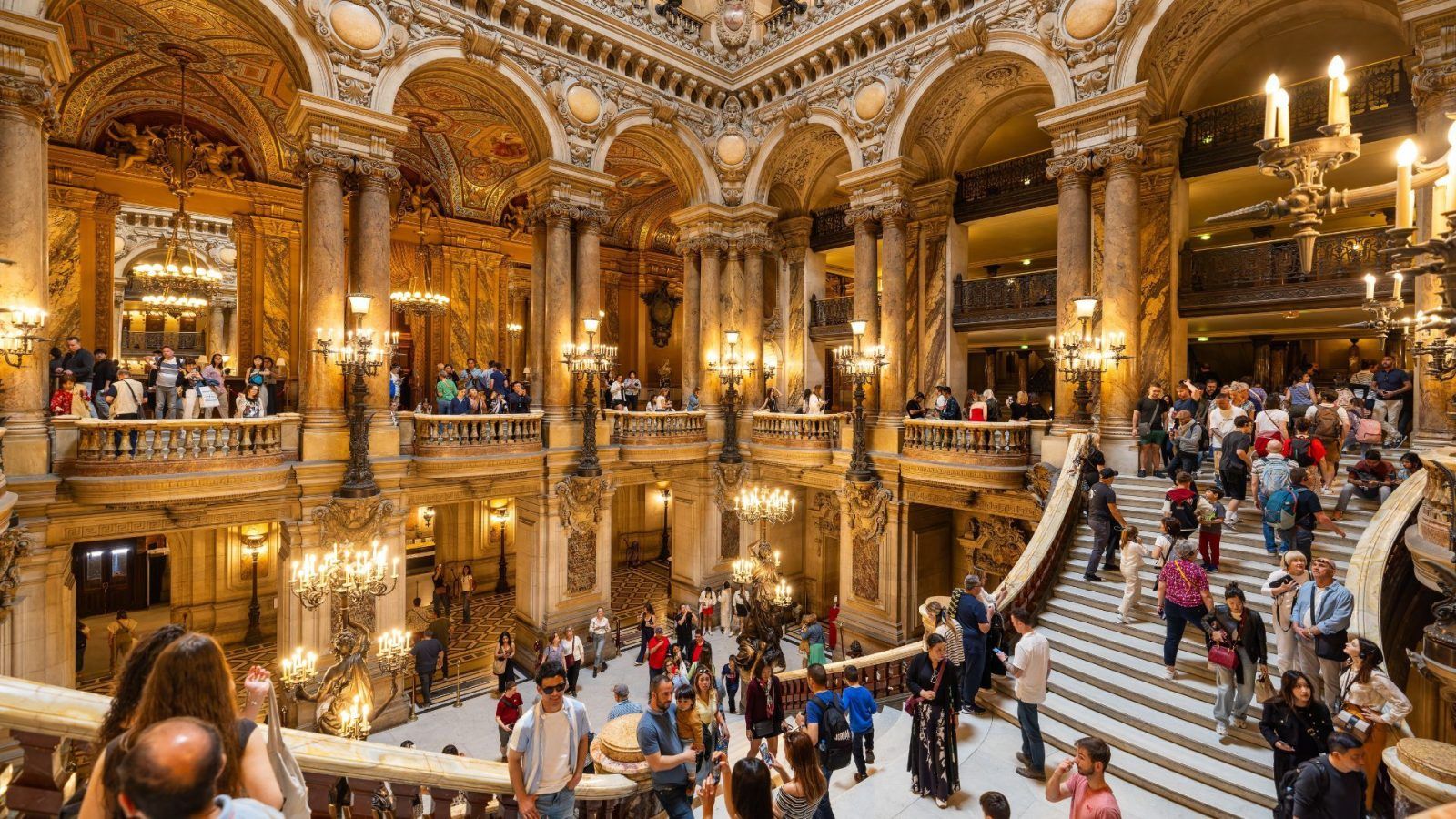 Top Iconic Opera and Ballet Houses Still Thriving