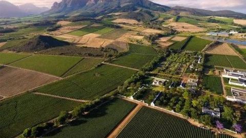5 Luxury Farm Stays Around The World