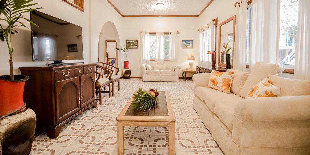 Vacation Home at Falling Leaves Lodge for maternity leave Belize family travel with kids