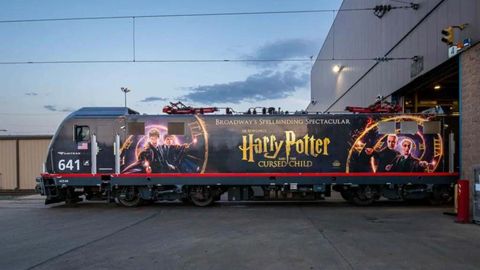 This Harry Potter-Themed Amtrak Train Is the Hogwarts Express Of The Northeast