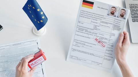 Avoid These Mistakes To Save Yourself From Schengen Visa Application Rejection