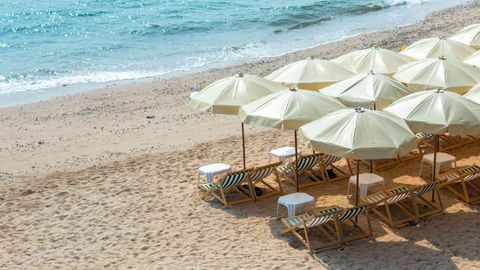 This Island Resort In The Indian Ocean Is One Of The Most Expensive Hotels In The World — Here's What It's Like To Stay