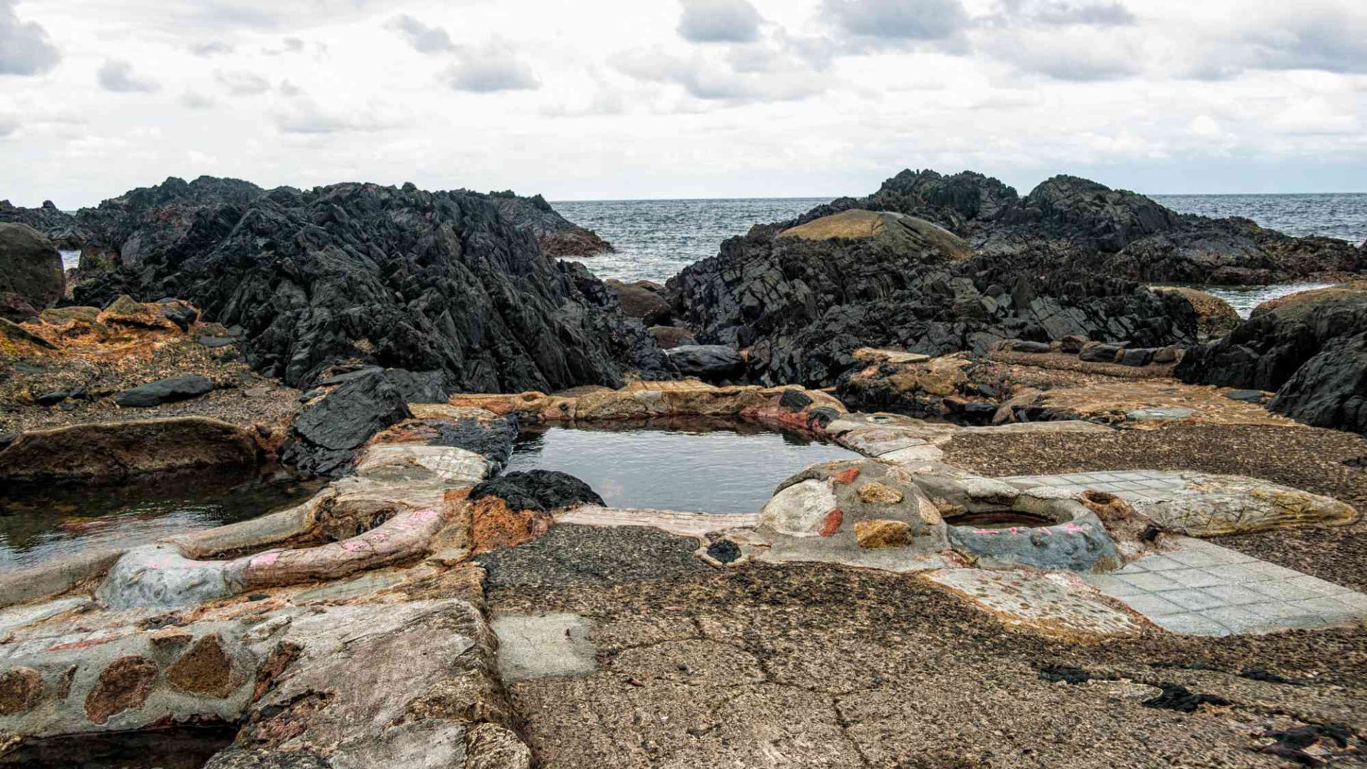 Hot springs in Japan