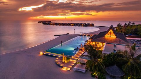 Grand Park Kodhipparu, Maldives is a Tropical Paradise Waiting to be Discovered this Winter