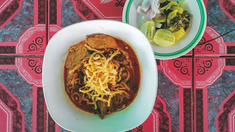 A Roadtrip in Search of Thailand's Best Khao Soi