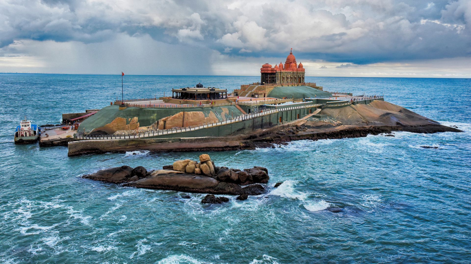 969 Vivekananda Rock Memorial Images, Stock Photos, 3D objects, & Vectors |  Shutterstock