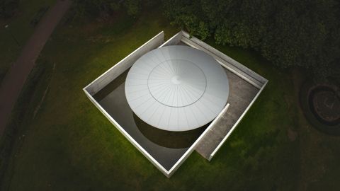 How to Get Concrete Results in Design, According to Starchitect Tadao Ando