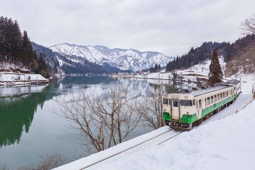 Tadami line, honeymoon ideas