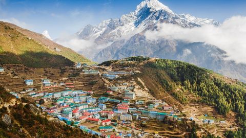 Bhutan Vs Nepal: Your Go-To Guide To These Himalayan Destinations