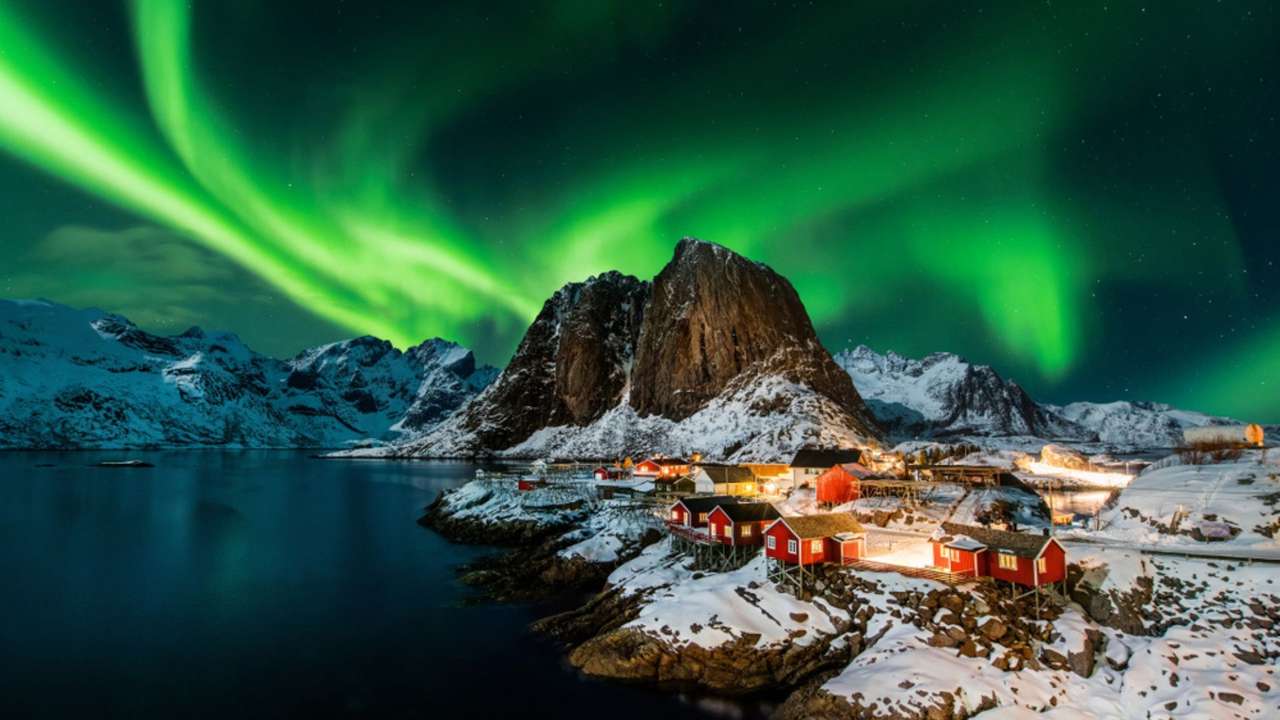 Northern Lights Hot Spots in Greenland - [Visit Greenland!]