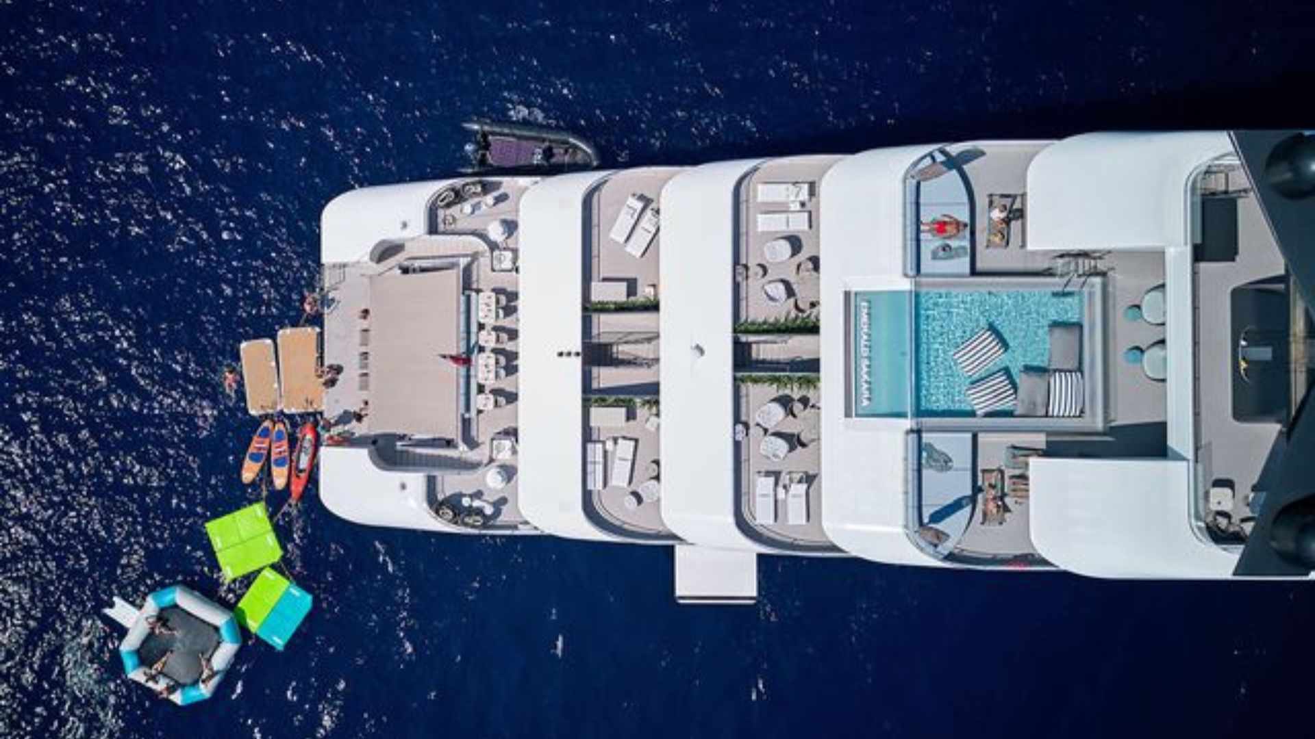 Emerald cruise