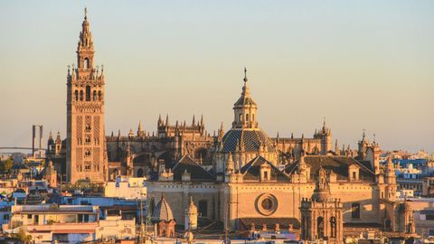 France Vs Spain – Choosing Your Next European Adventure