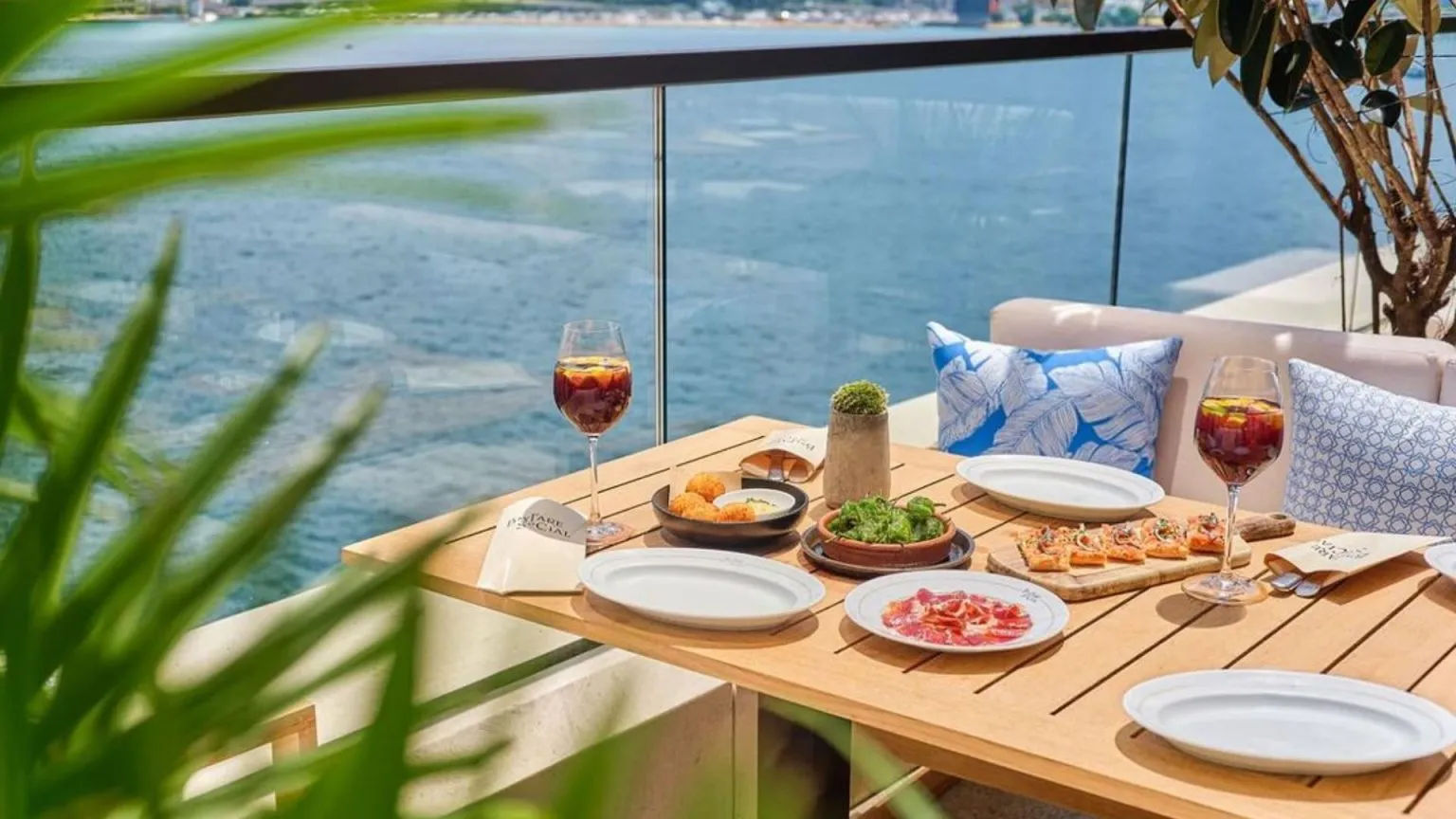 happy hour in hong kong