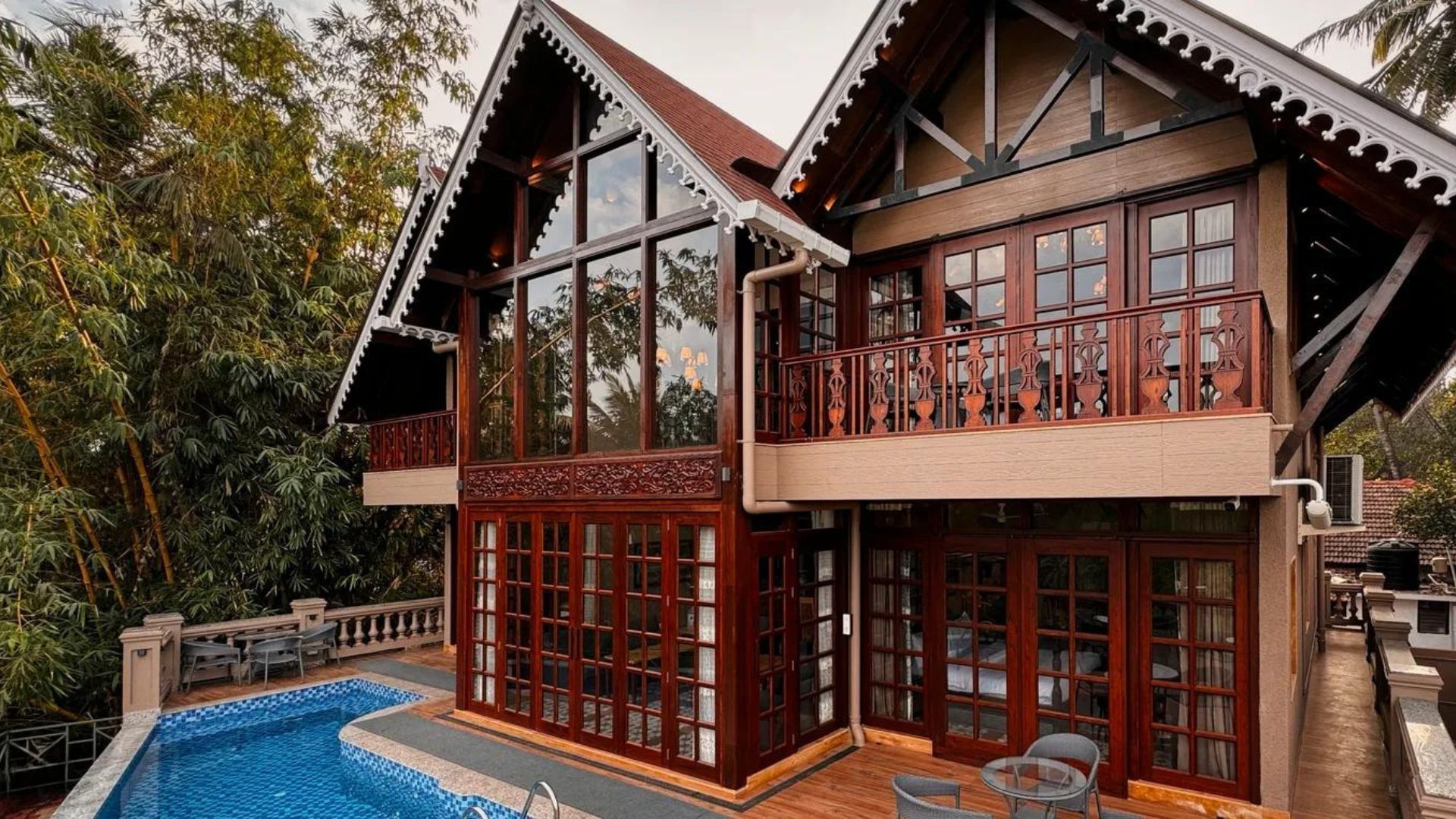 goa villas with pools