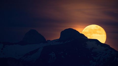 Upcoming Stunning Celestial Events To Look Out For In May 2024