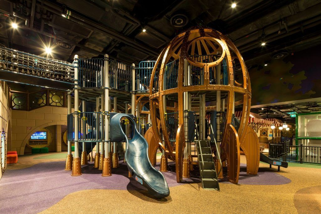 Best Family Hotels Macau - The Parisian Macao