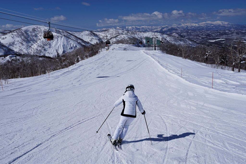Wide-open slopes of fluffy Hokkaido powder