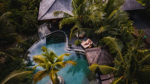 This Micro-Boutique in Bali is Making a Big Impact on the Lives of Local Kids