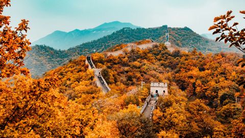 China Extends Visa-Free Travel to 12 Countries Until 2025